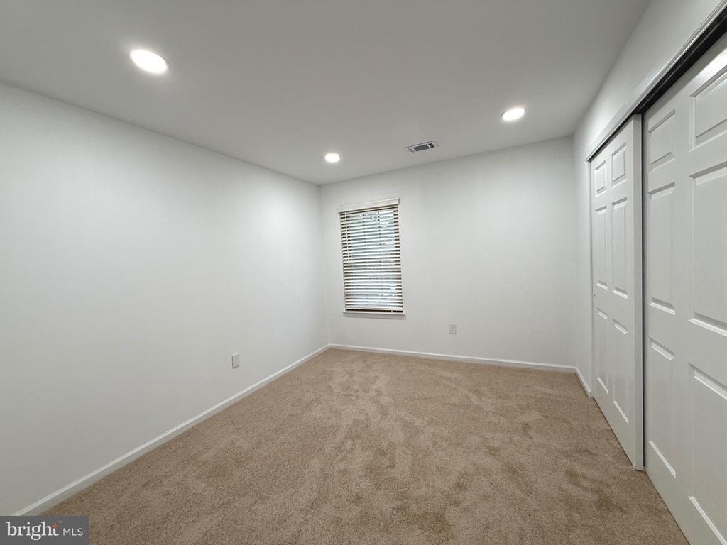 1512 Foxmeadow Circle - Photo 19