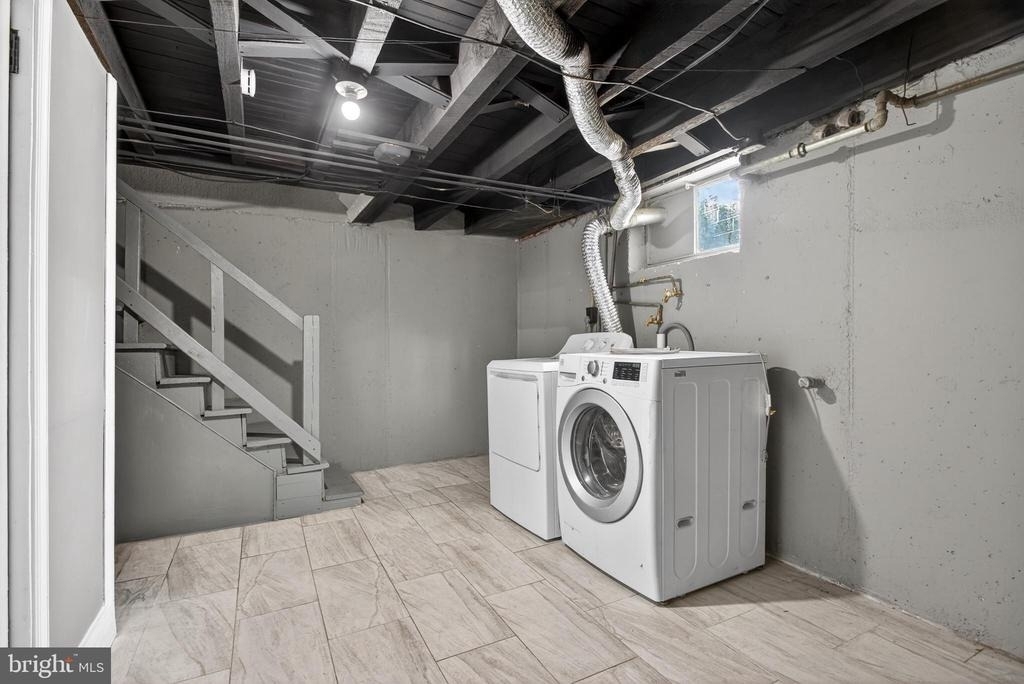 125 W 21st Street - Photo 17