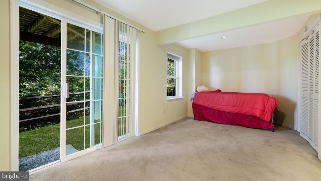 137 Weybridge Drive - Photo 25