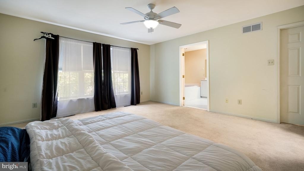 137 Weybridge Drive - Photo 17