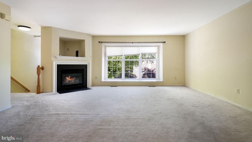137 Weybridge Drive - Photo 10