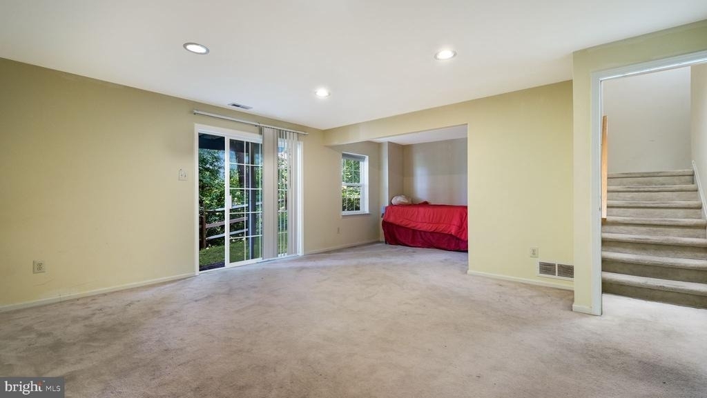 137 Weybridge Drive - Photo 24