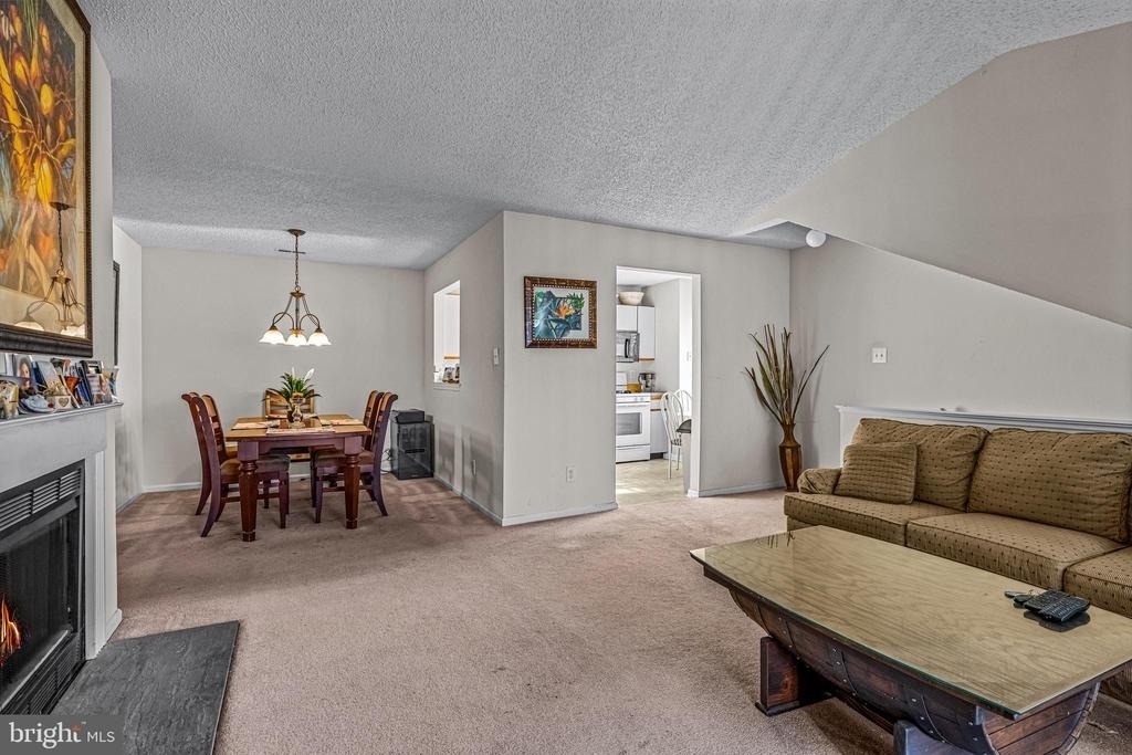656 Covington Court - Photo 8