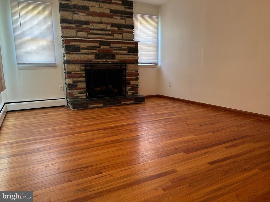 400 N Packard Street - Photo 5