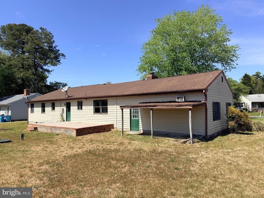1122 Nevins Place - Photo 2