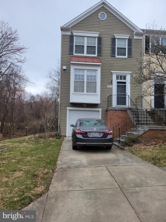 7913 Brooks Place - Photo 2
