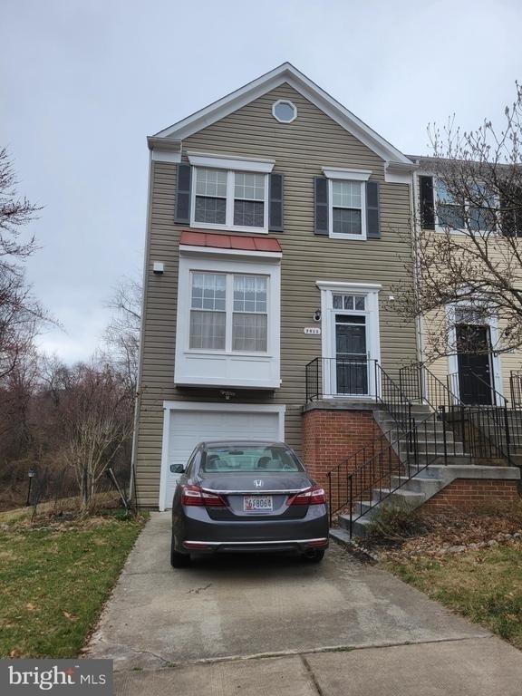 7913 Brooks Place - Photo 3