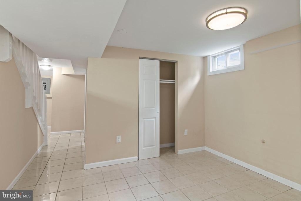 2022 Oliver Street - Photo 24