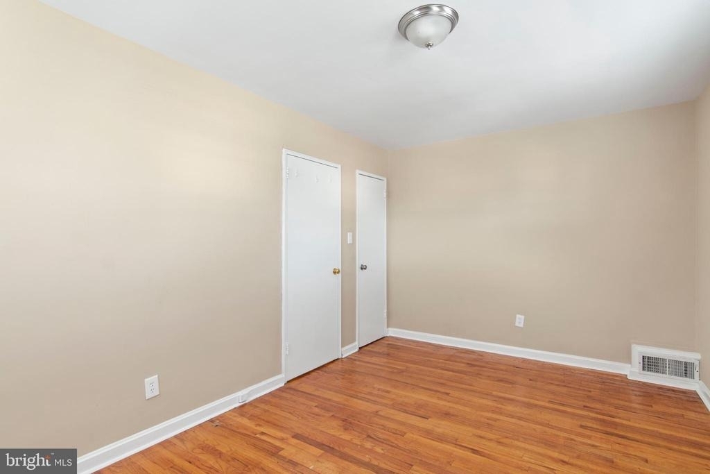 2022 Oliver Street - Photo 35