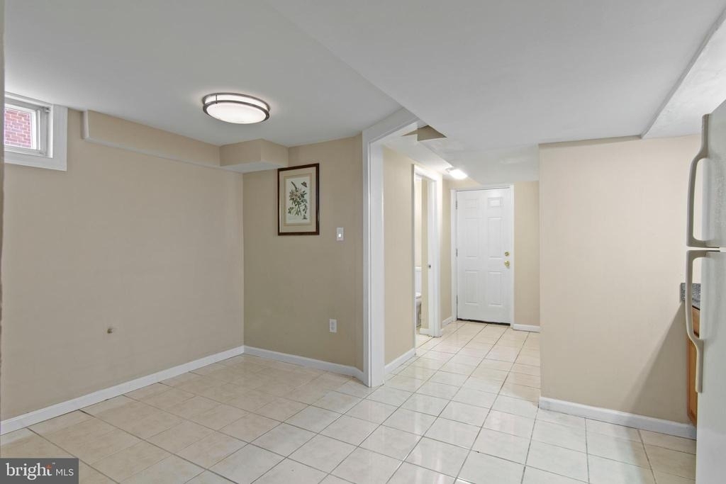 2022 Oliver Street - Photo 22