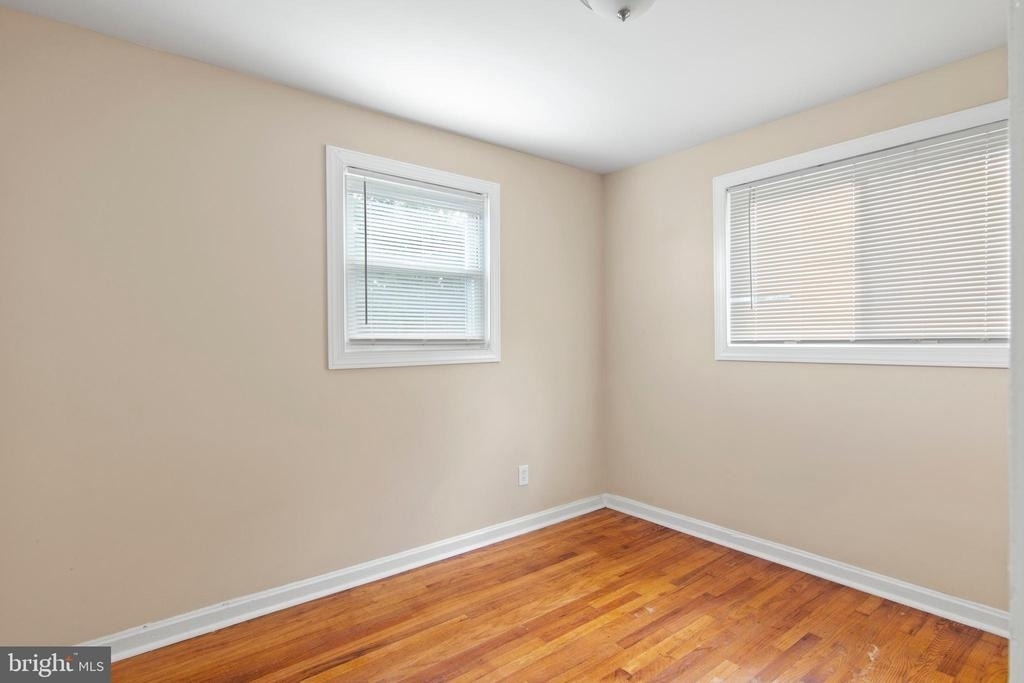 2022 Oliver Street - Photo 29
