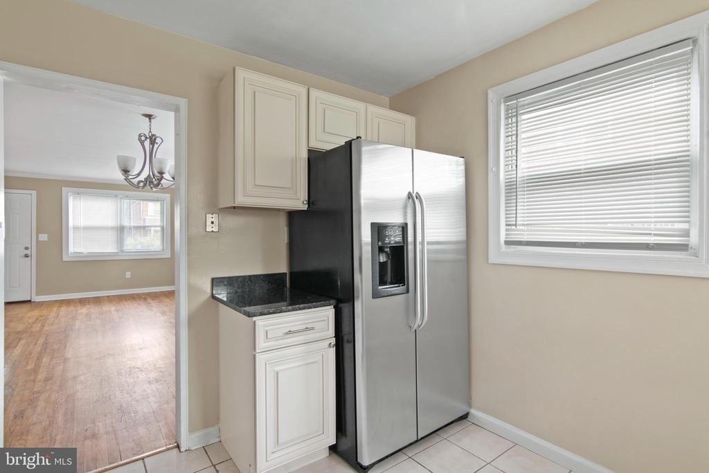2022 Oliver Street - Photo 16