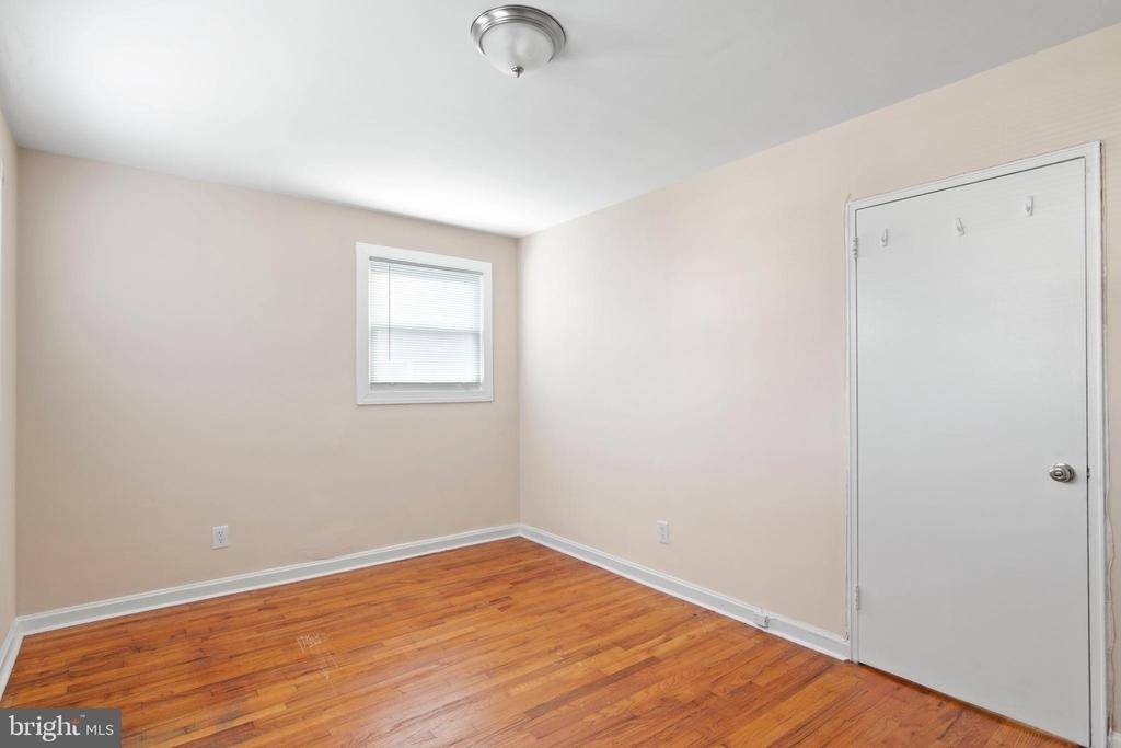 2022 Oliver Street - Photo 34