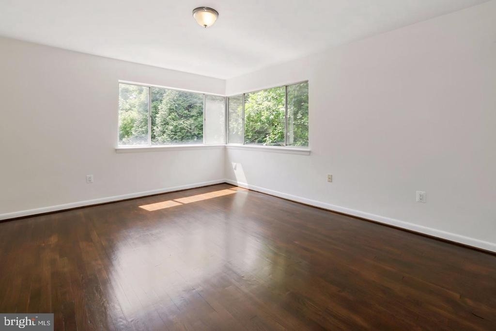 5007 Sentinel Drive - Photo 12