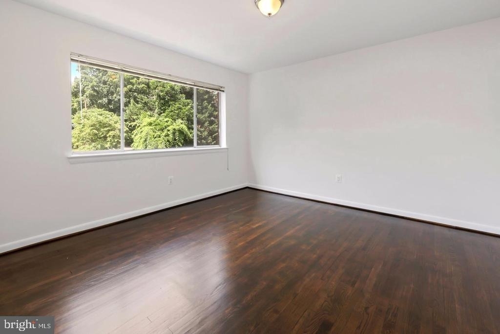 5007 Sentinel Drive - Photo 10