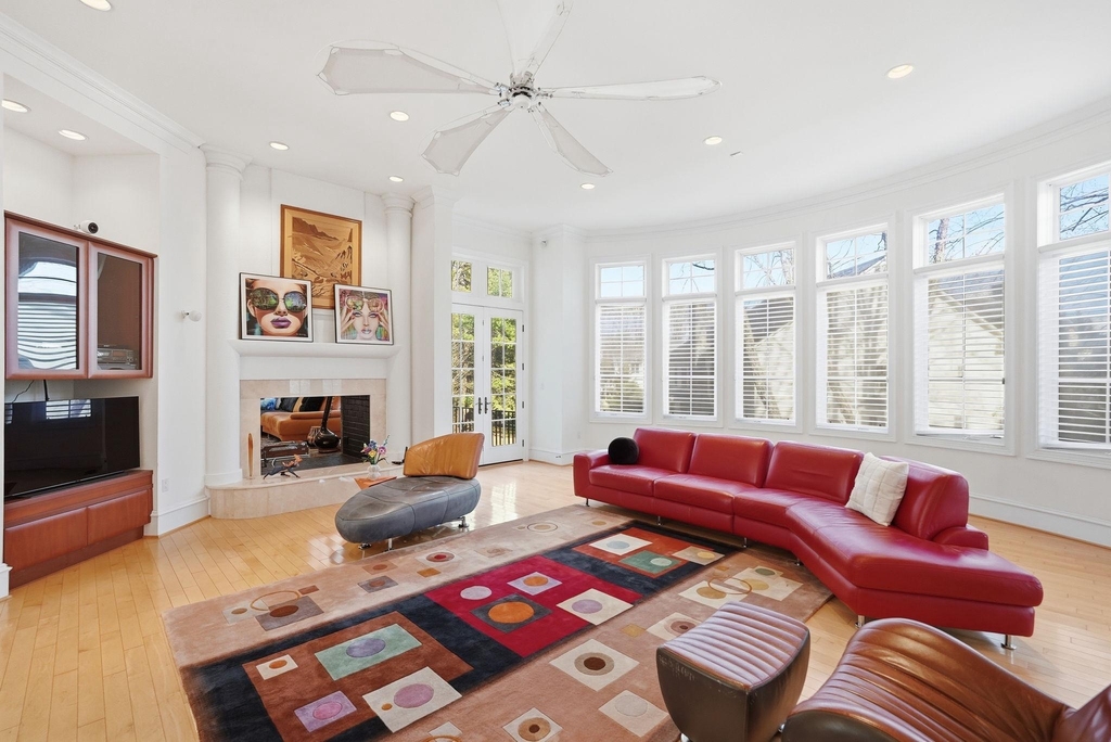 8537 Rapley Preserve Circle - Photo 3