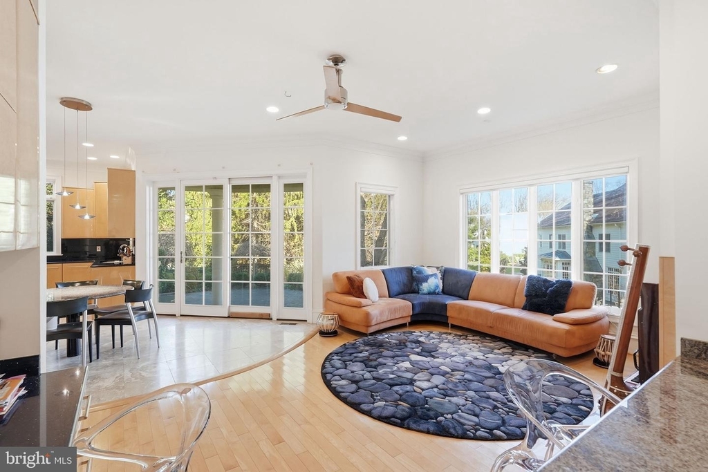 8537 Rapley Preserve Circle - Photo 8