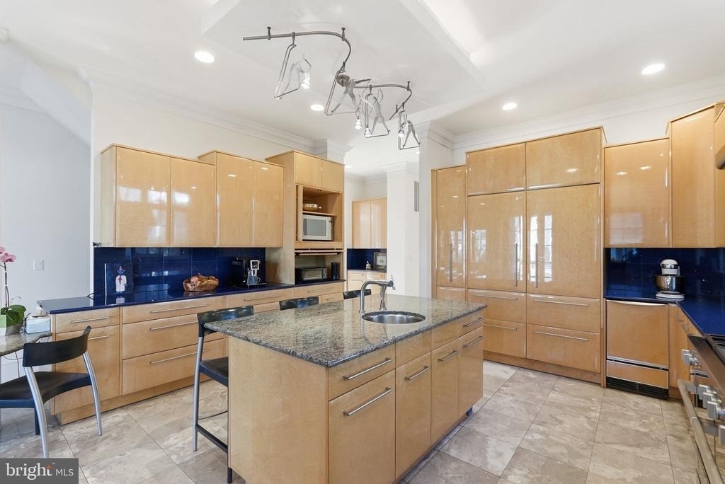 8537 Rapley Preserve Circle - Photo 11