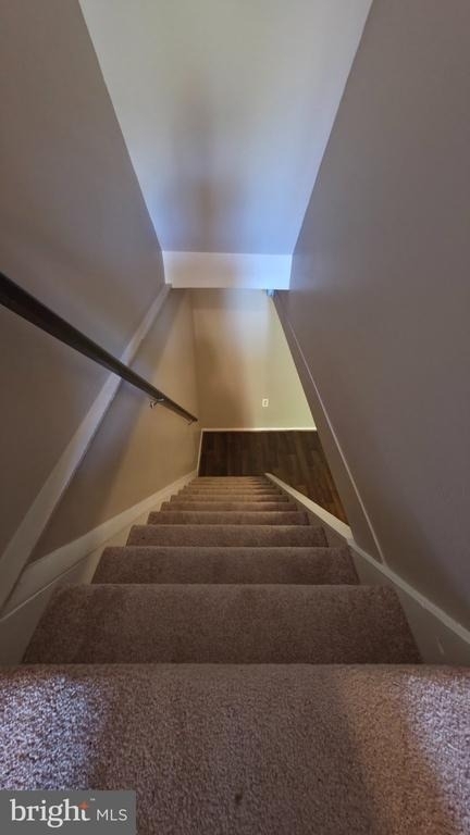 24 Lerner Court - Photo 17