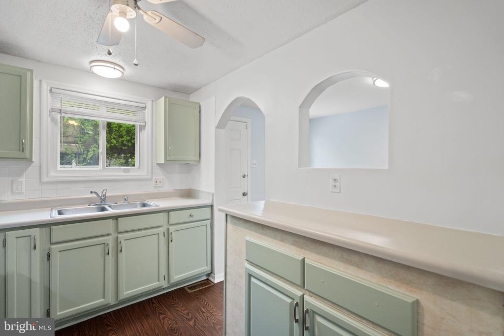1326 N Stockton Street - Photo 11