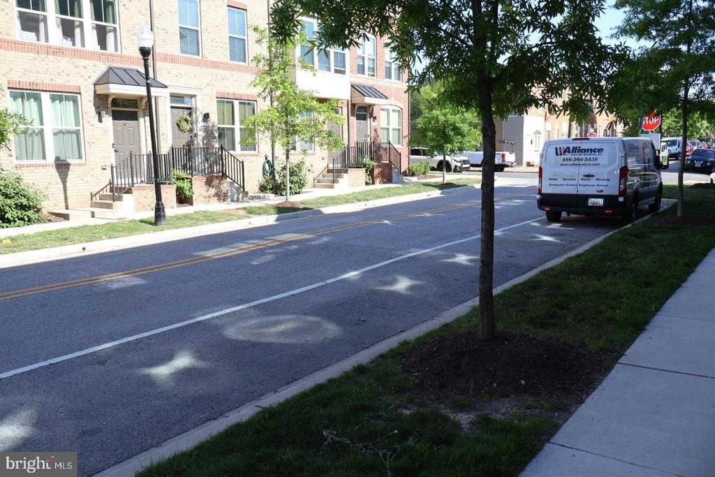 230 S Newkirk Street - Photo 31