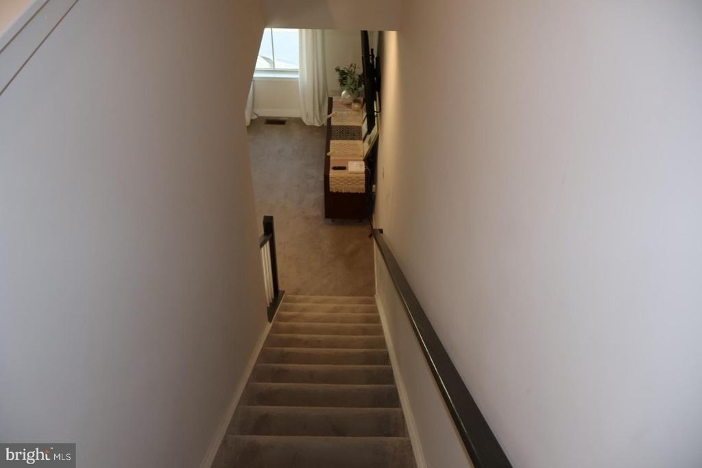 230 S Newkirk Street - Photo 17