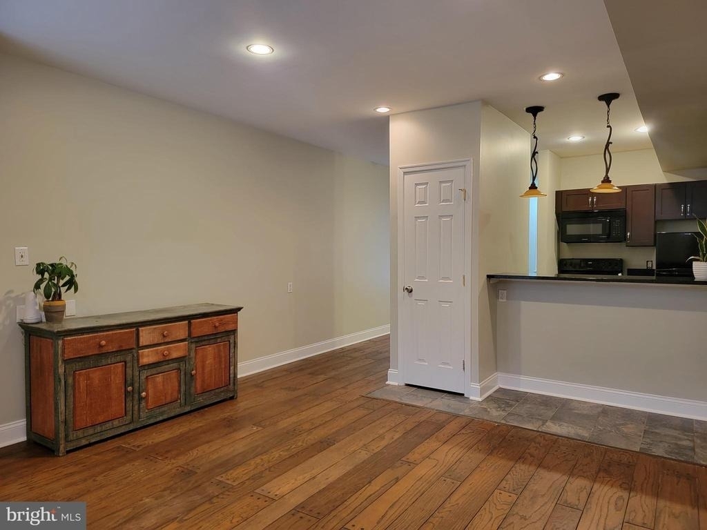 1907 Aliceanna Street - Photo 1