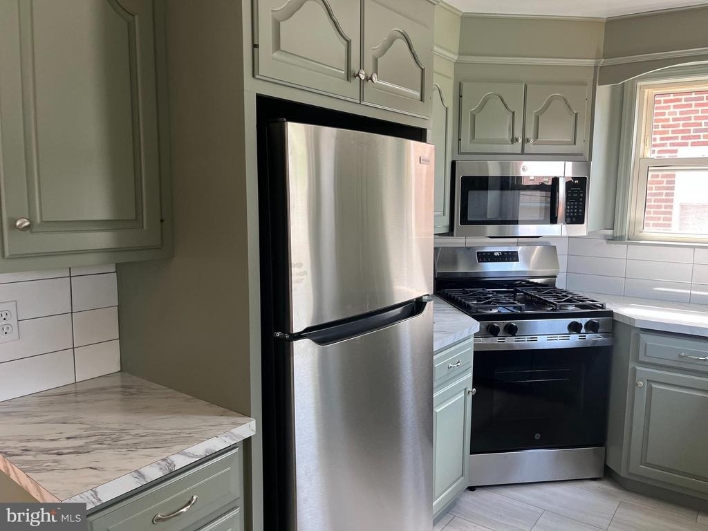1802 Maple Street - Photo 12