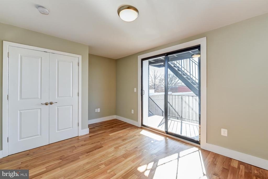 2031 Benning Road Ne - Photo 13