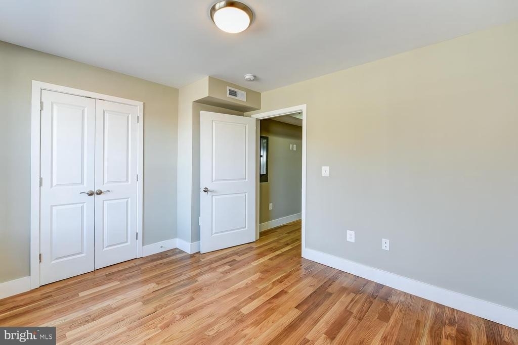 2031 Benning Road Ne - Photo 8