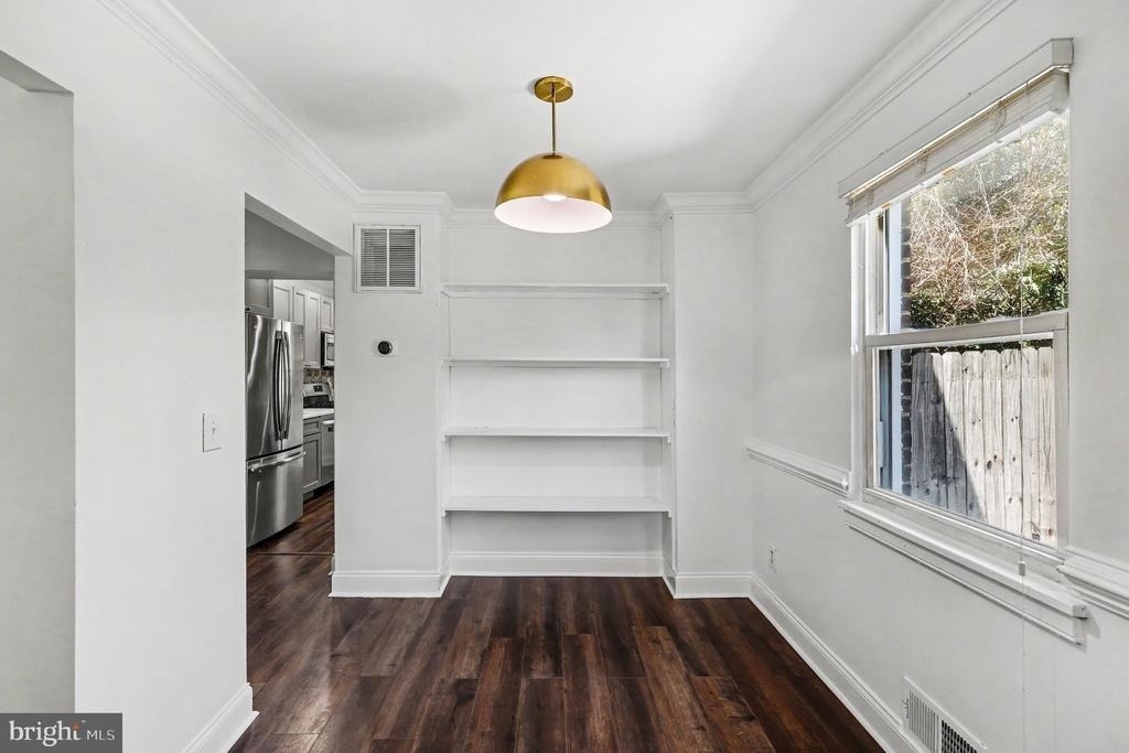 4318 G Street Se - Photo 8