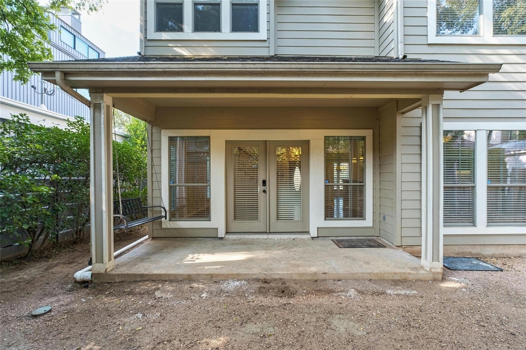 2502 W 7th St - Photo 28
