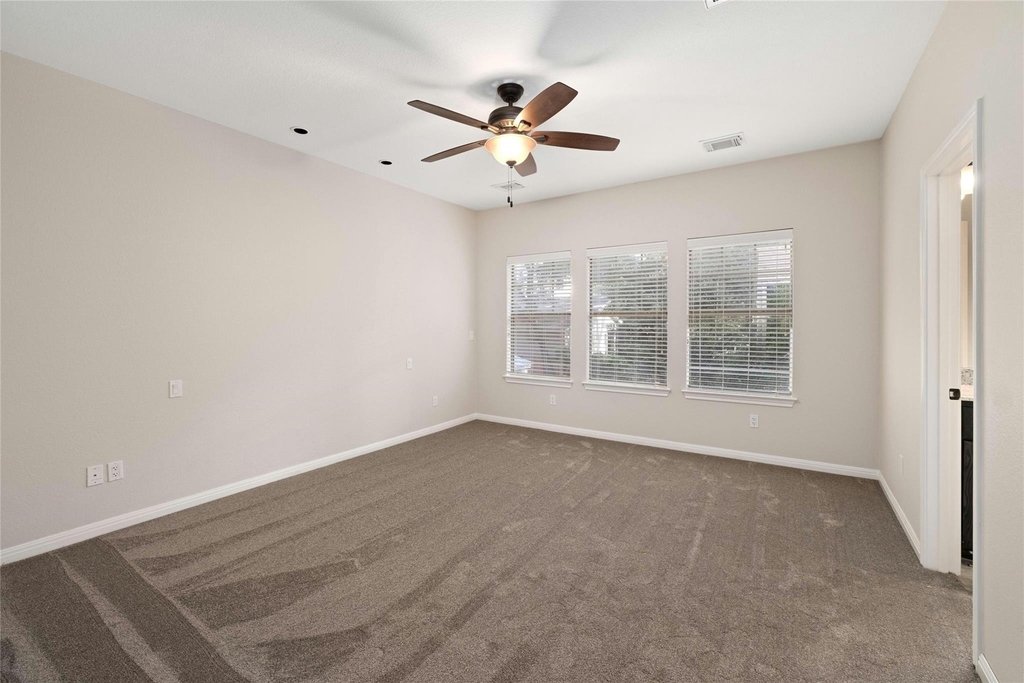 2502 W 7th St - Photo 11
