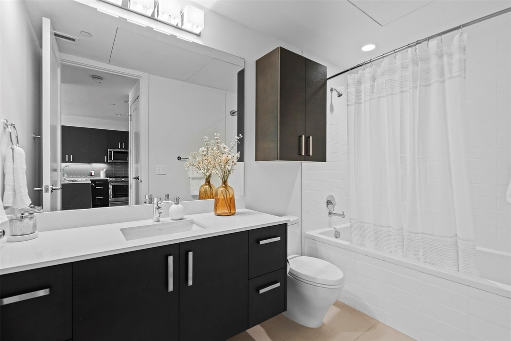 222 West Ave - Photo 12