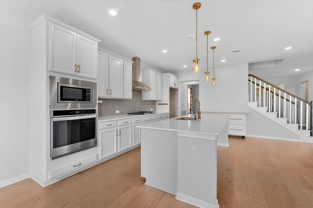 17405 Palo Corona Ln - Photo 2