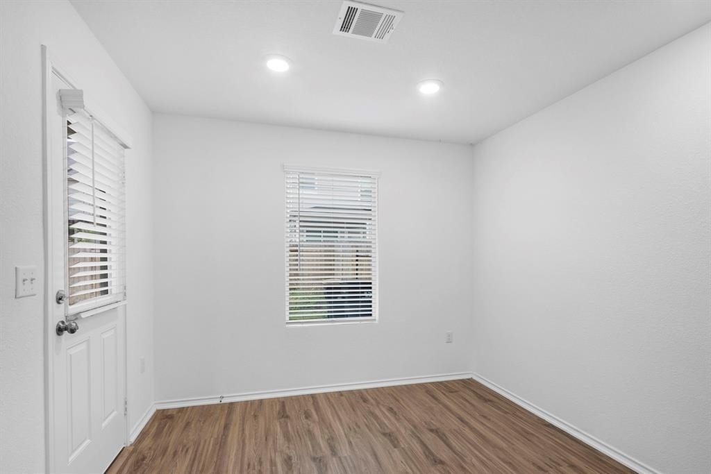 7136 Spotted Leaf Way - Photo 9