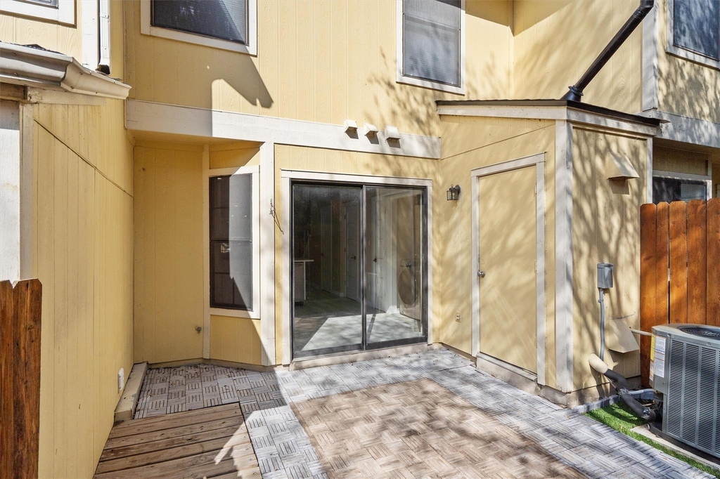 11901 Swearingen Dr - Photo 19