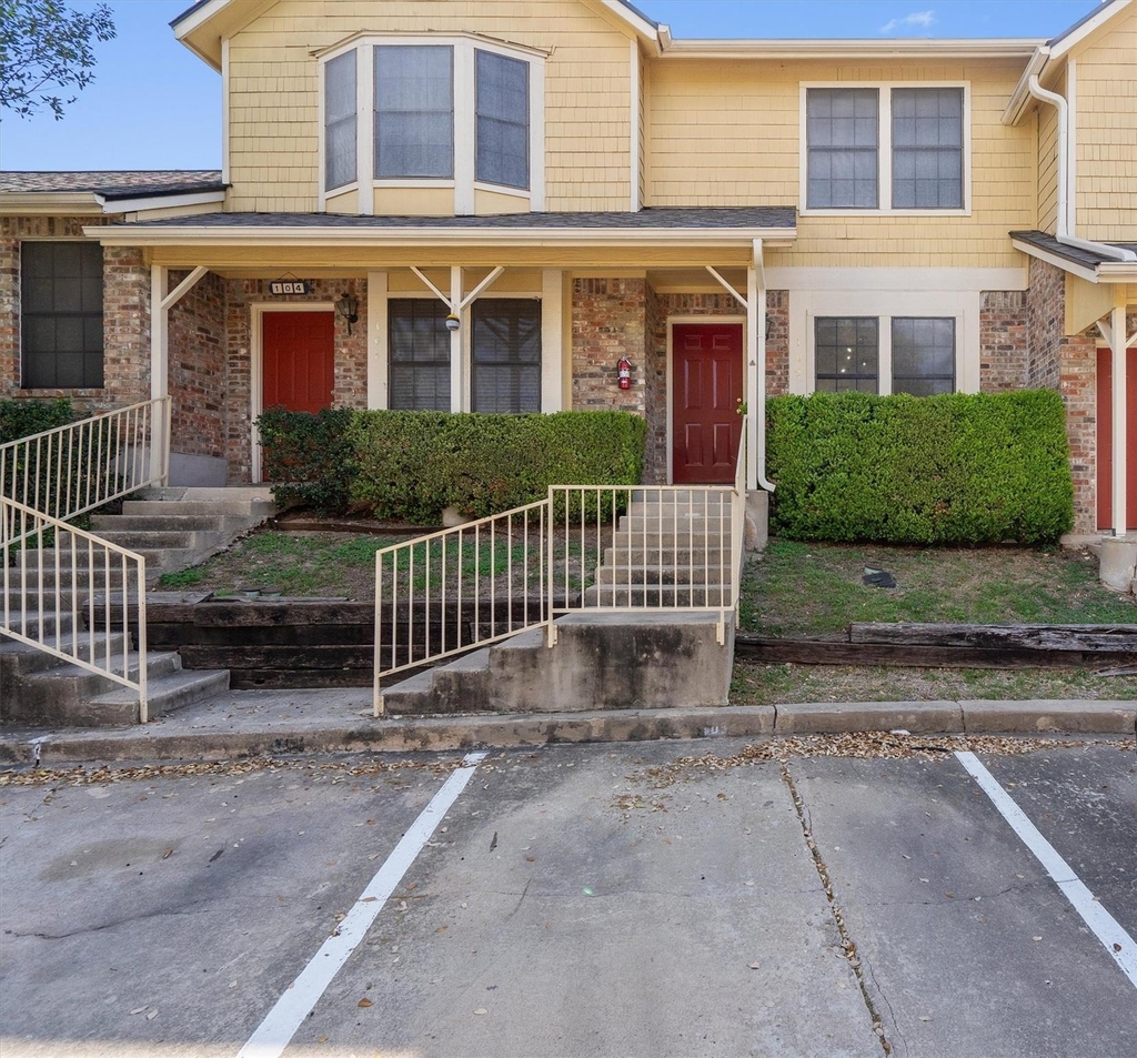 11901 Swearingen Dr - Photo 0