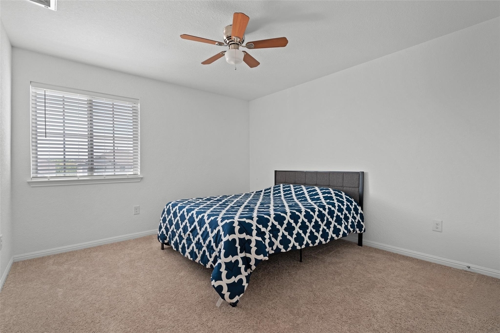 325 La Joya Pass - Photo 33