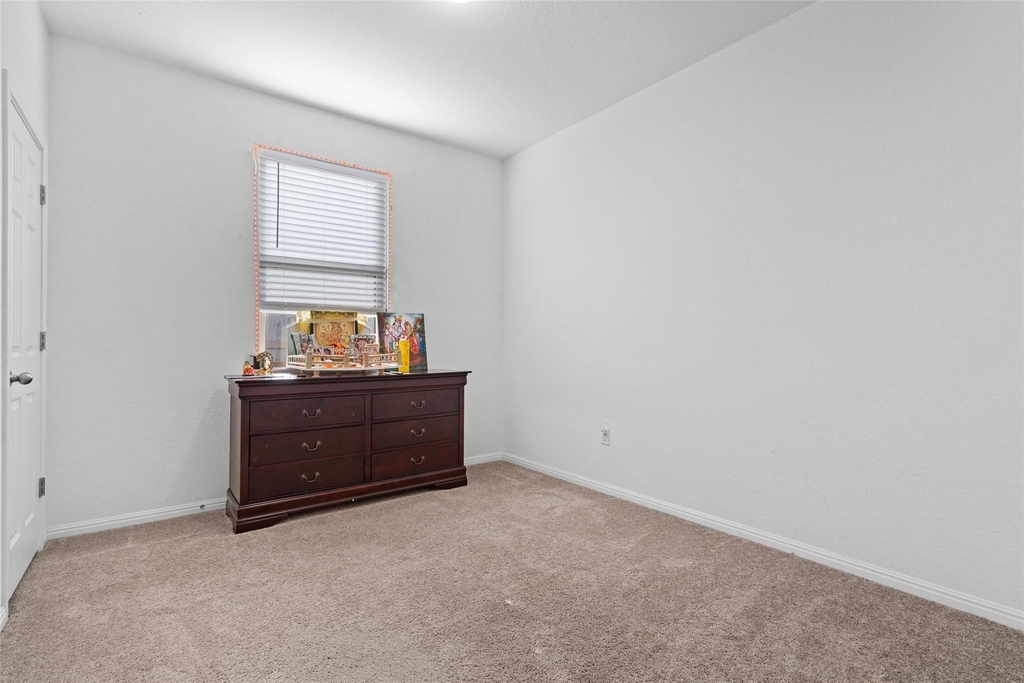 325 La Joya Pass - Photo 25