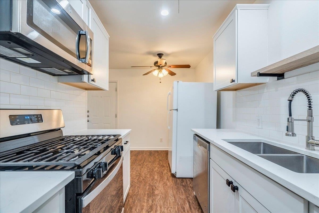 1417 Braes Ridge Dr - Photo 11
