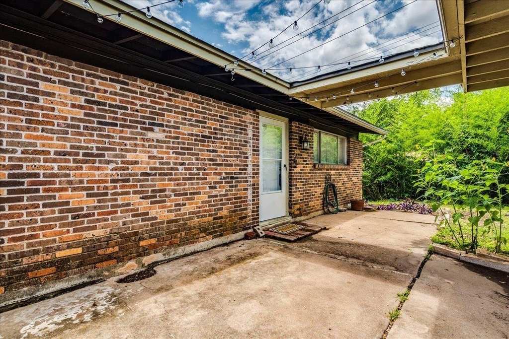 1417 Braes Ridge Dr - Photo 1