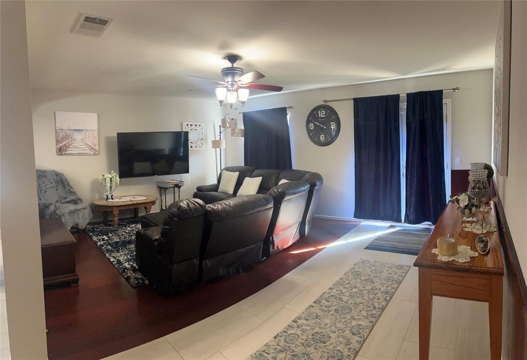 209 Avalanche Ave - Photo 3