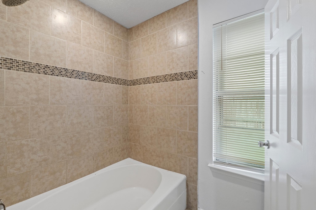 3509 Monument Dr - Photo 8