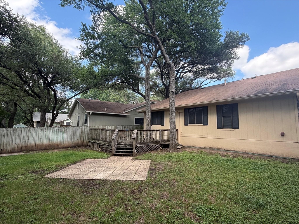 7422 Dallas Dr - Photo 15
