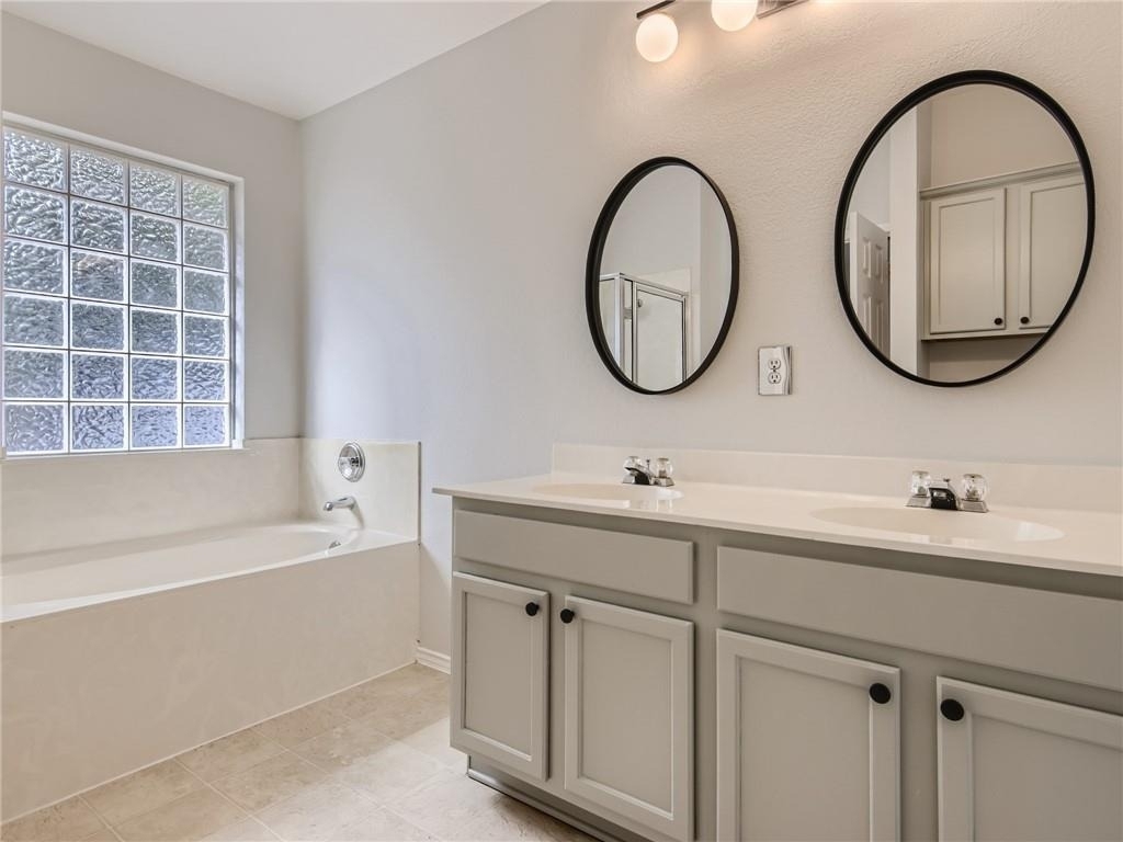 17513 Port Hood Dr - Photo 8
