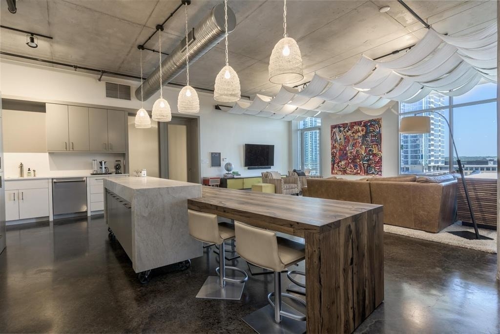 800 W 5th St - Photo 7