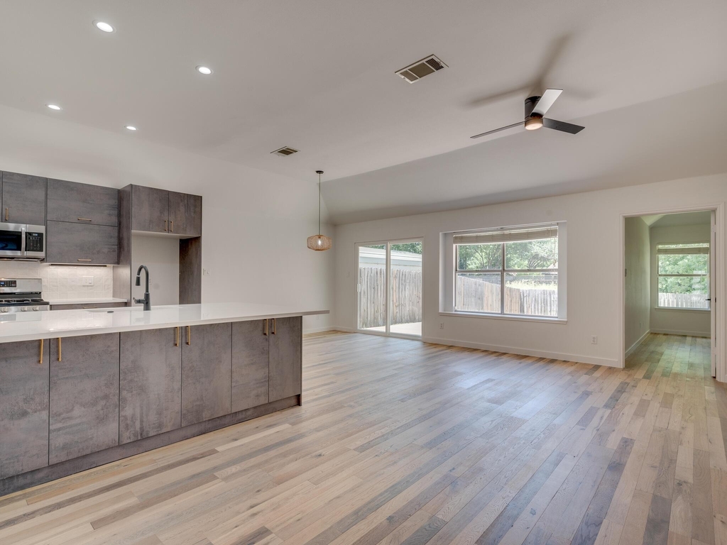 13022 Staton Dr - Photo 3