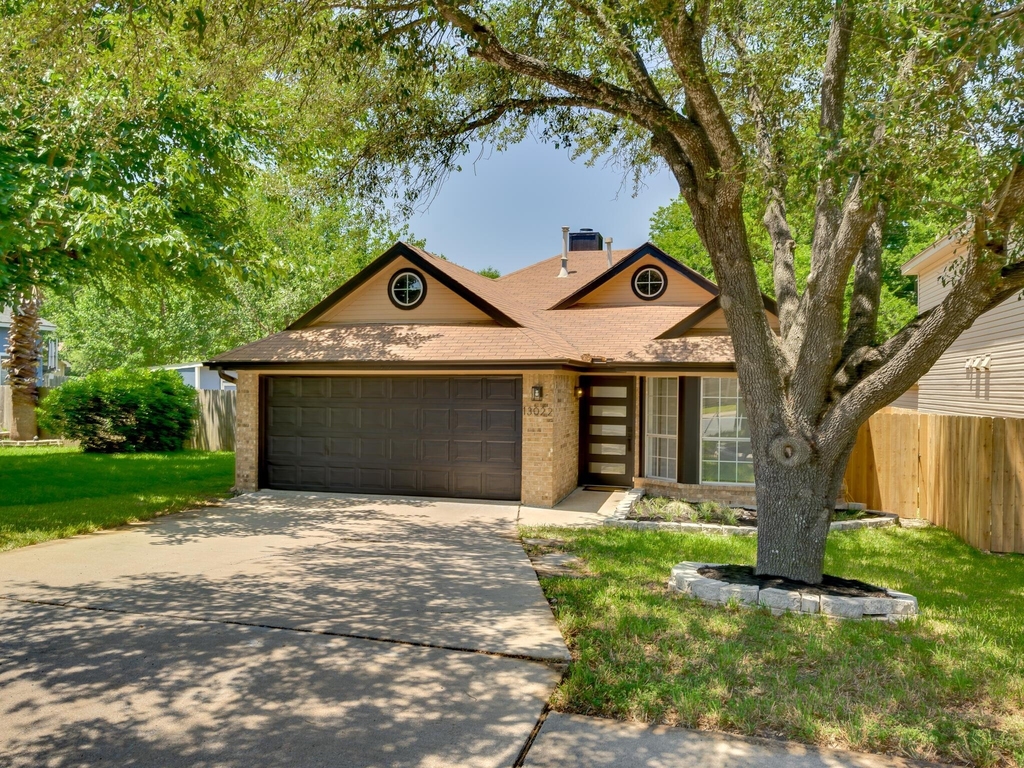 13022 Staton Dr - Photo 1