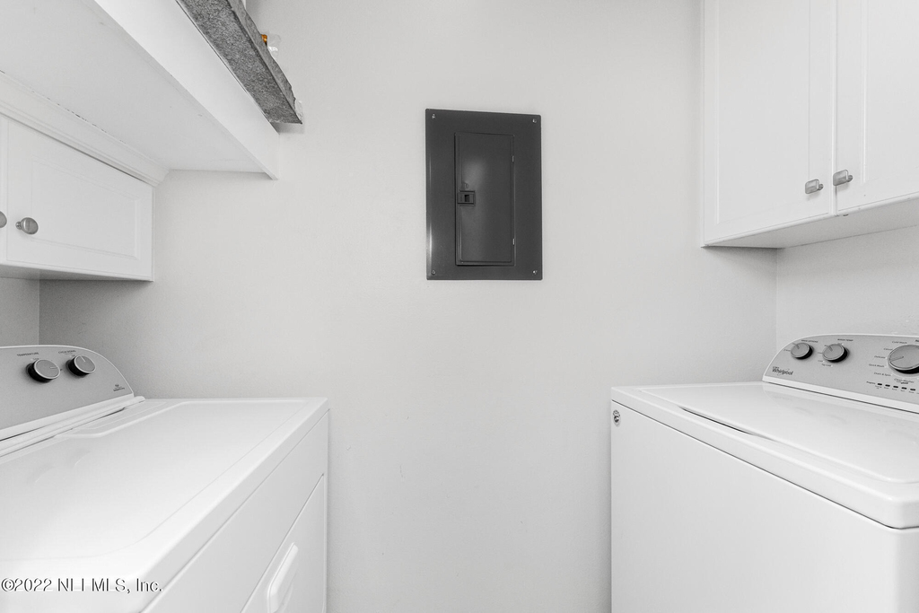 230 Colima Court - Photo 30